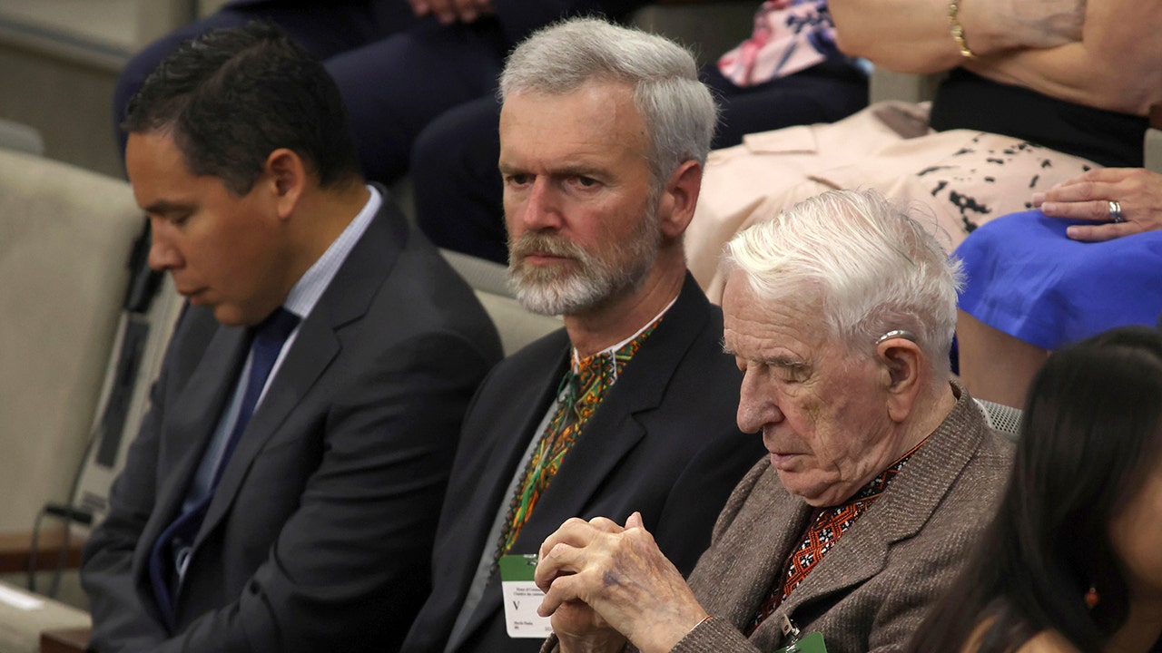 Russia seeks extradition of Ukrainian SS member celebrated in Canadian parliament