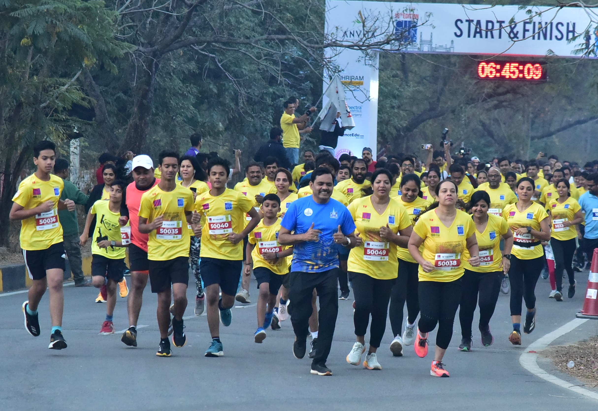 Marathoners pump up the running