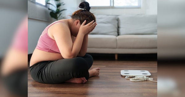Not losing weight even after strict diet and hours of exercise so you may be making these 5 mistakes | सख्त डाइट और घंटों एक्सरसाइज के बाद भी वजन नहीं घट रहा? हो सकता है आप कर रहे हों ये 5 गलतियां!