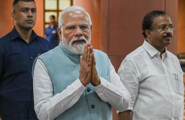 PM Modi takes dig at opposition alliance ahead of no-confidence motion-