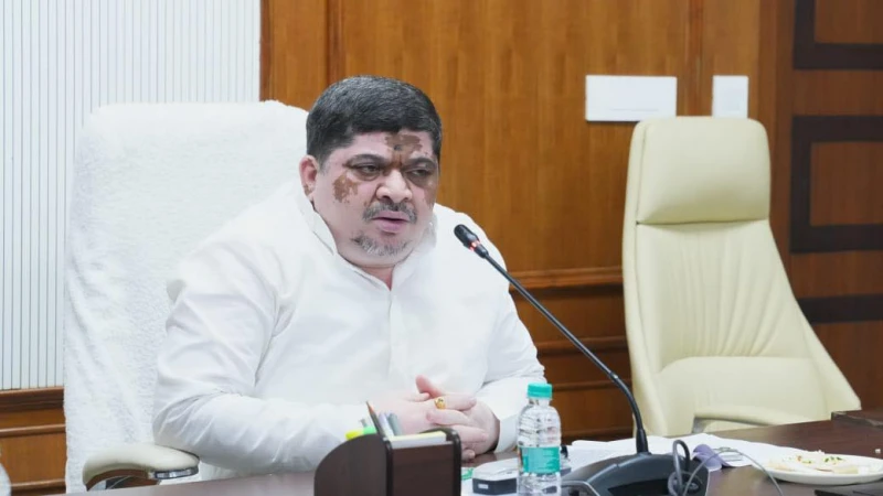 RTC Staff Warn of Stir as Minister Appeals for Calm