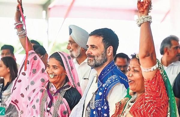 Rahul Gandhi kicks off Rajasthan poll campaign-