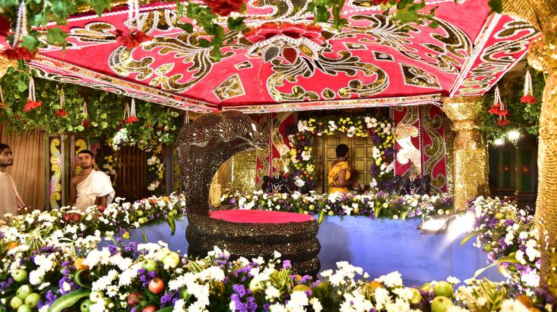 The Jiyaguda Sri Ranganatha swamy temple has been decorated for Vaikunta Ekadasi. (S. Surender Reddy/DC)