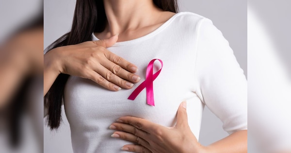 breast cancer affects mental and physical health | ब्रेस्ट कैंसर फिजिकल ही नहीं, मेंटल हेल्थ को भी करता है प्रभावित, डॉक्टर्स से जानें कैसे