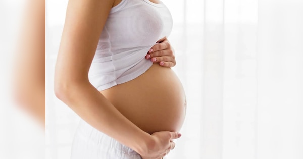 प्रेग्नेंसी में भूलकर भी न खाएं ये मसाला, मिसकैरेज होने में नहीं लगेगा समय